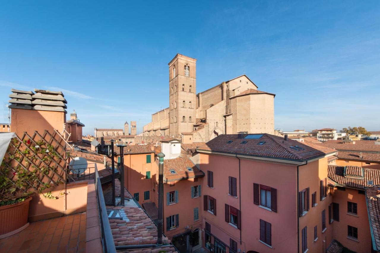 Housmart Corte Galluzzi 7/1 Bologna Exterior foto